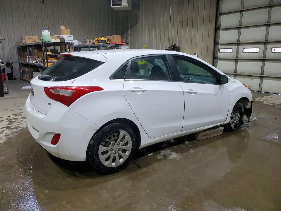 2017 HYUNDAI ELANTRA GT BASE  