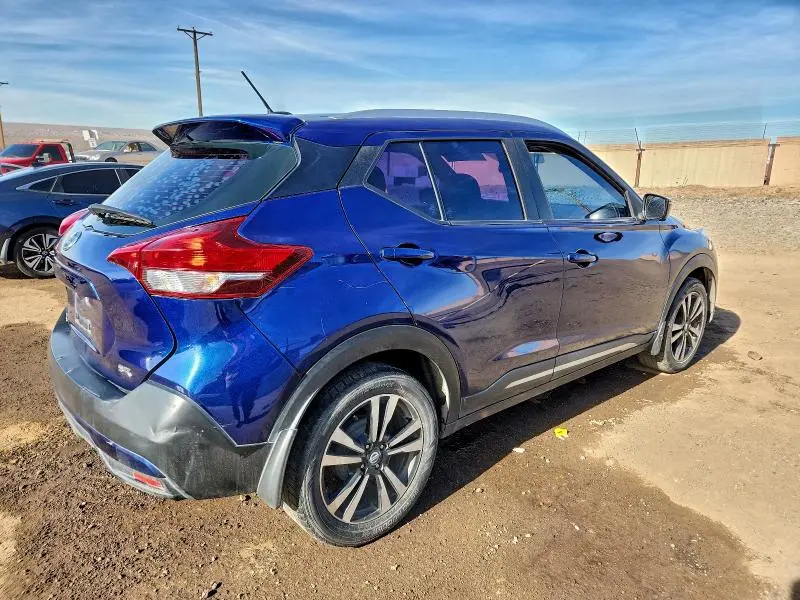 2018 NISSAN KICKS S  
