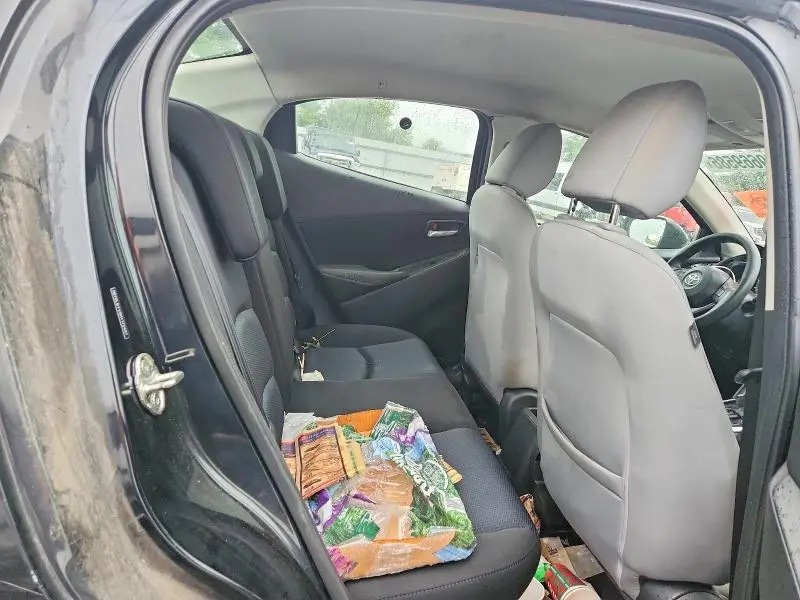 2017 TOYOTA YARIS IA BASE  