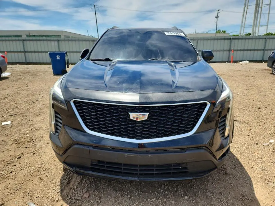 2019 CADILLAC XT4 SPORT  