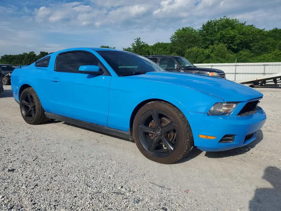 2010 FORD MUSTANG   