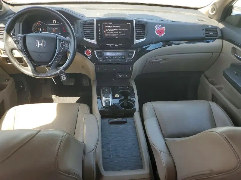 2016 HONDA PILOT TOURING  
