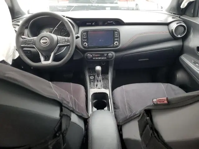 2024 NISSAN KICKS SR