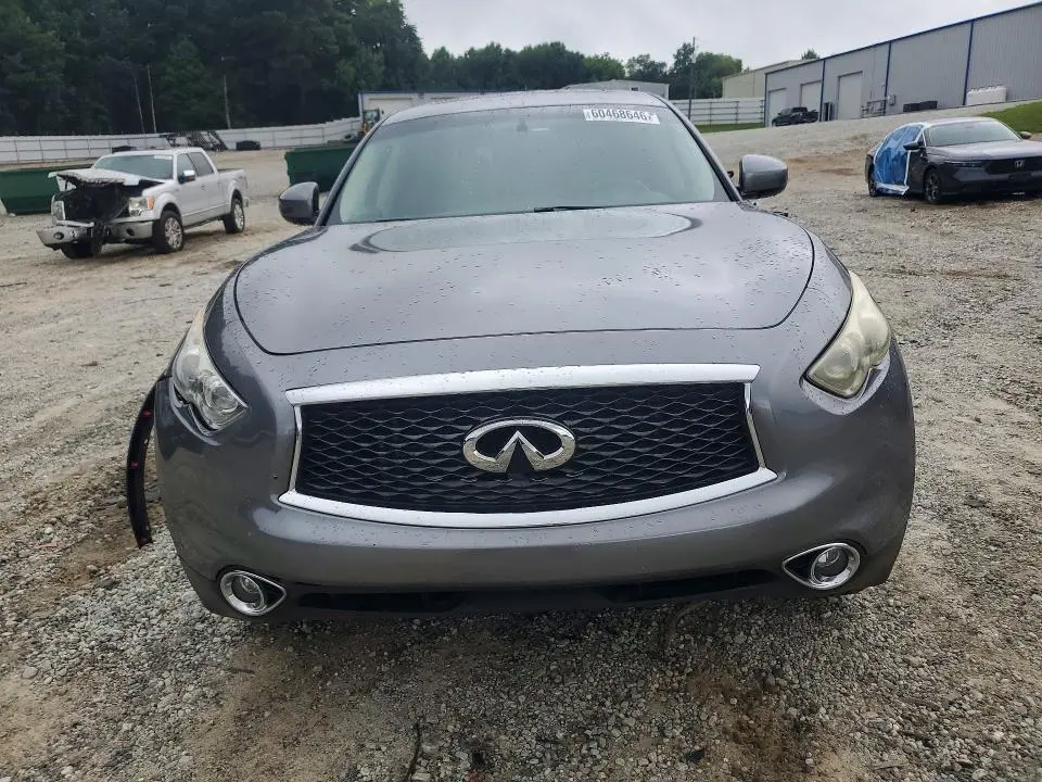 2017 INFINITI QX70 BASE  