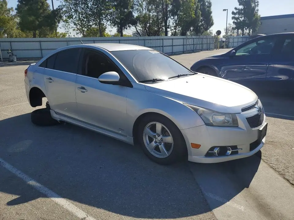 2014 CHEVROLET CRUZE LT  
