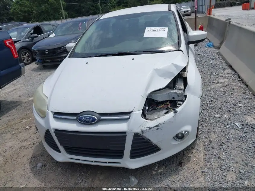 2012 FORD FOCUS SE