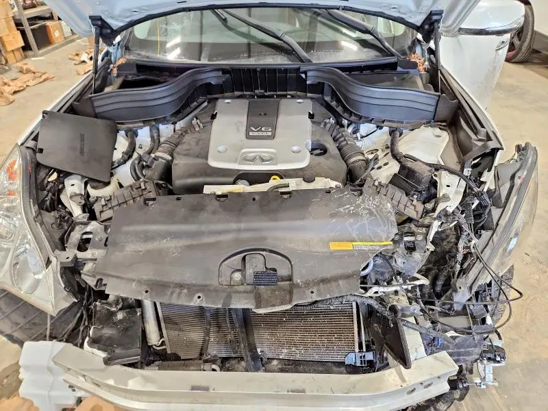 2016 INFINITI QX50 BASE  