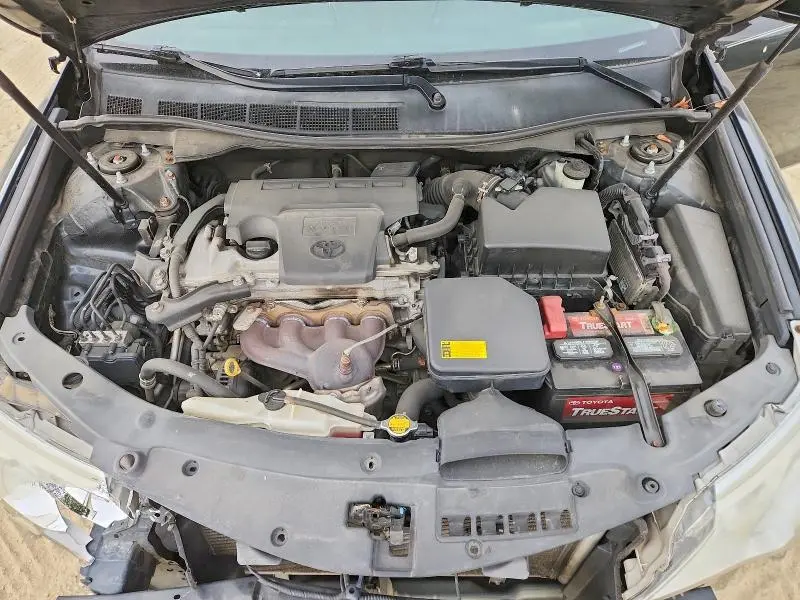 2014 TOYOTA CAMRY XLE  