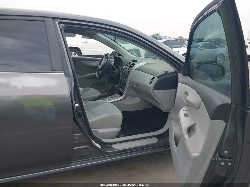 2012 TOYOTA COROLLA LE