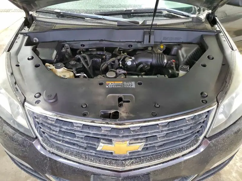 2013 CHEVROLET TRAVERSE LS  