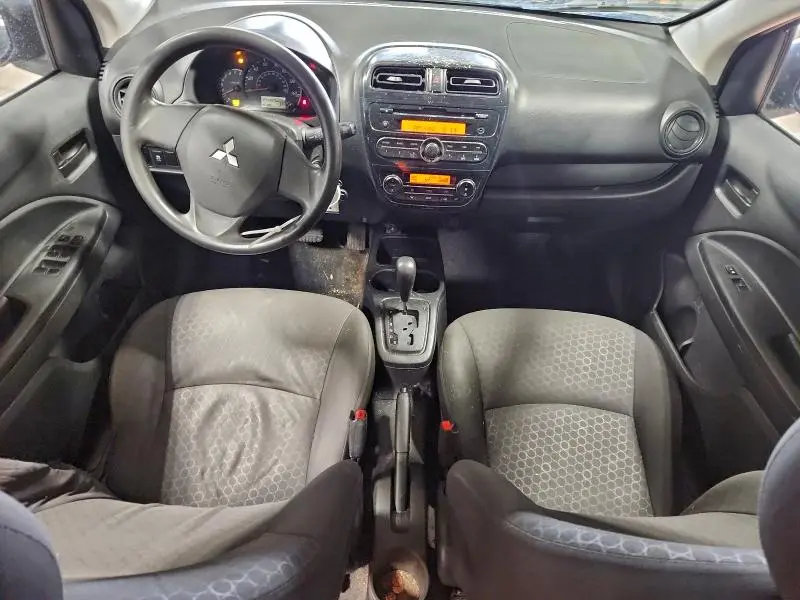 2015 MITSUBISHI MIRAGE DE  