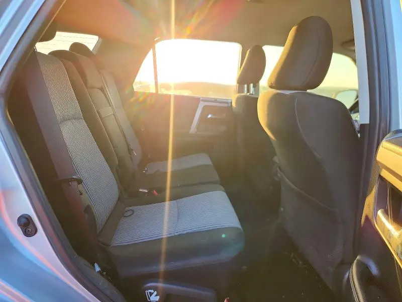 2014 TOYOTA 4RUNNER SR5  