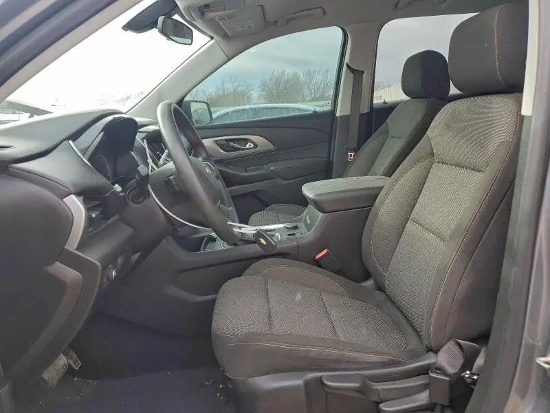 2021 CHEVROLET TRAVERSE LS  