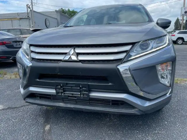 2020 MITSUBISHI ECLIPSE CROSS ES  