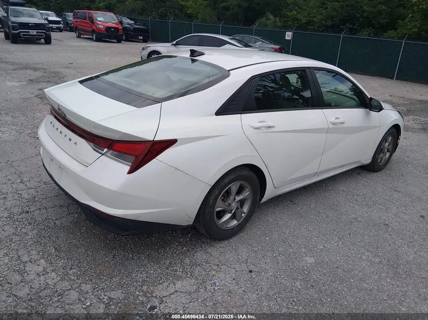 2021 HYUNDAI ELANTRA SE