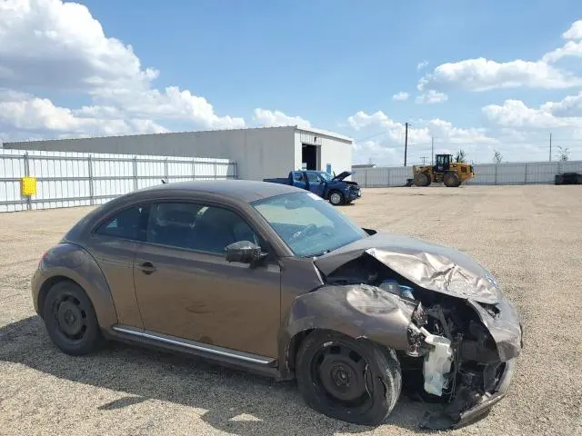 2012 VOLKSWAGEN BEETLE   