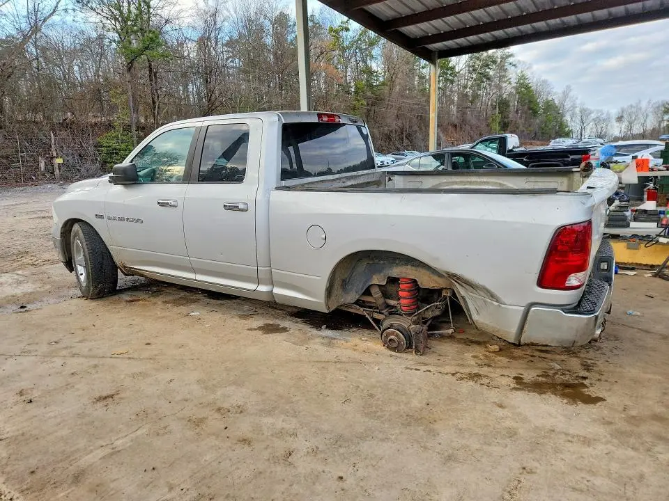 2012 DODGE RAM 1500 SLT  