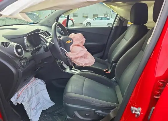2015 CHEVROLET TRAX 1LT  