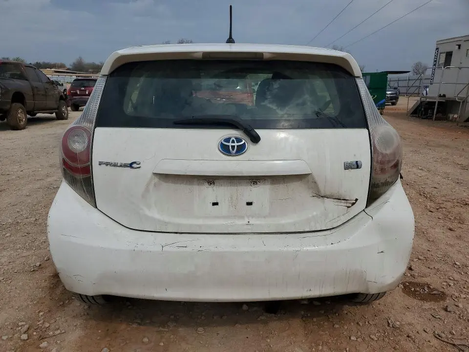 2012 TOYOTA PRIUS C TWO  