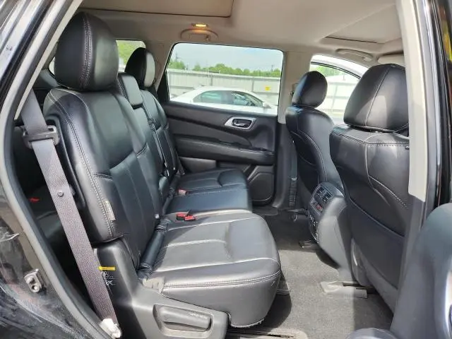 2019 NISSAN PATHFINDER S  