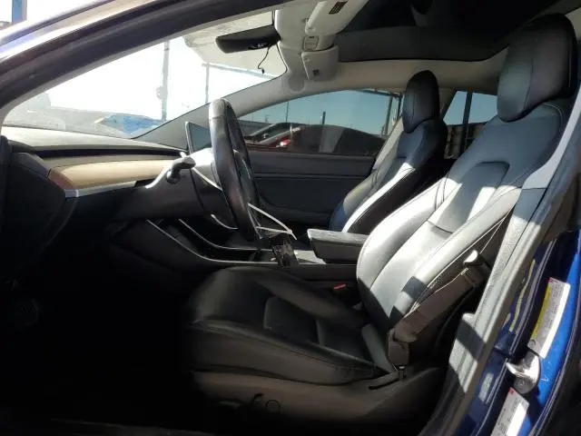 2018 TESLA MODEL 3 