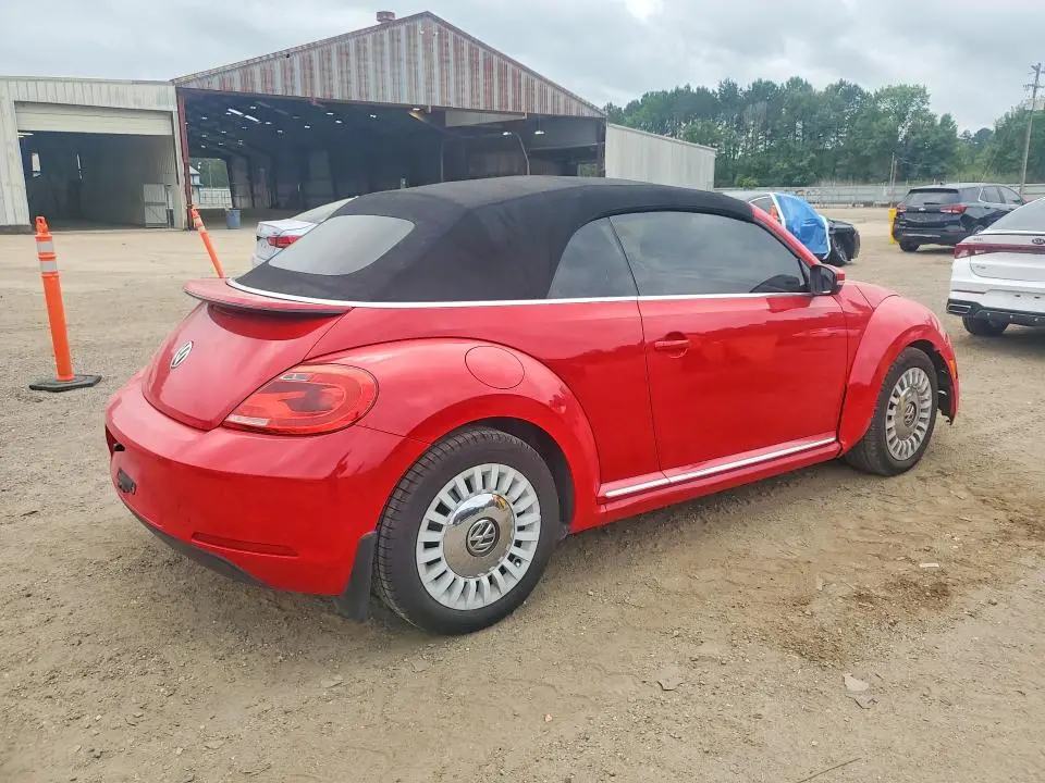 2013 VOLKSWAGEN BEETLE   
