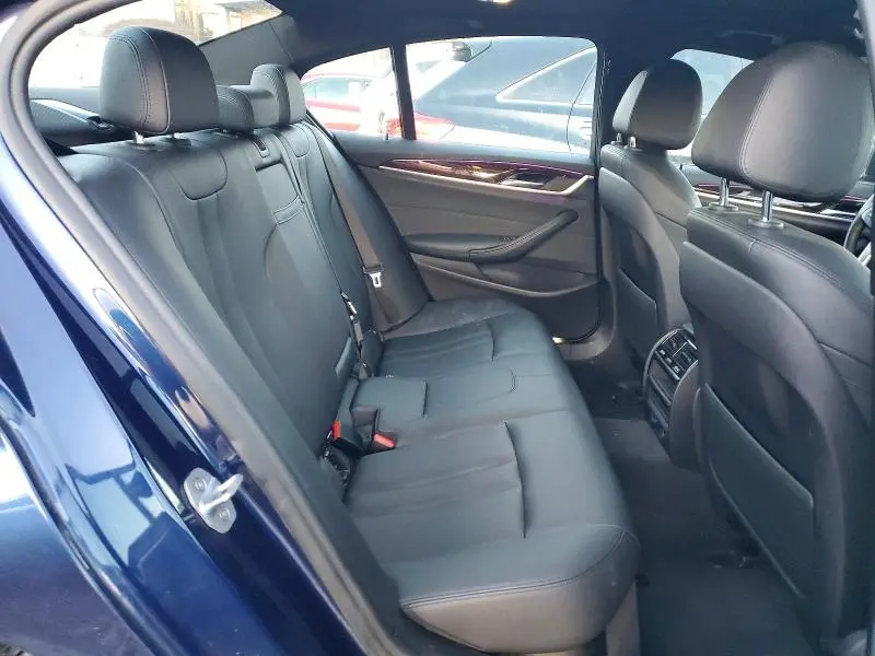 2019 BMW 530 XI  