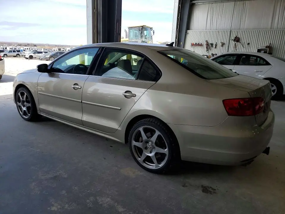 2013 VOLKSWAGEN JETTA TDI  