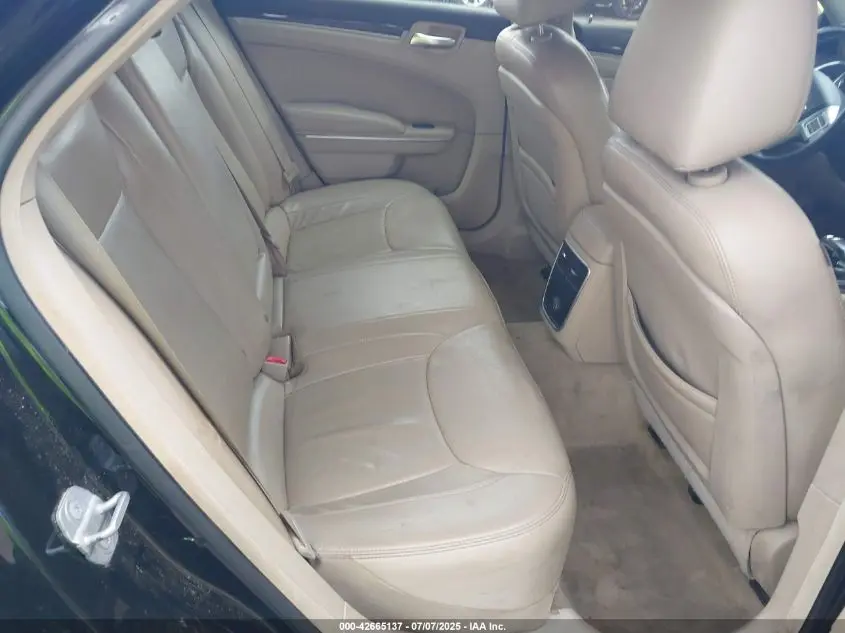 2014 CHRYSLER 300  