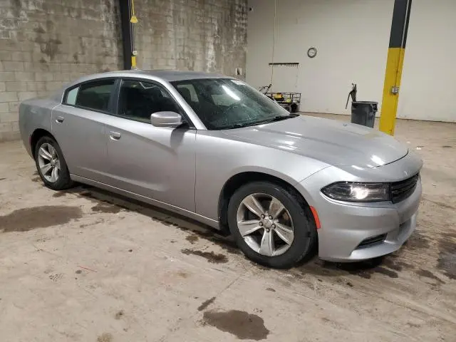 2016 DODGE CHARGER SXT