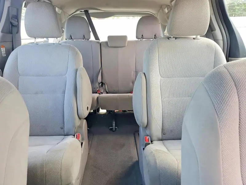 2016 TOYOTA SIENNA L 7-PASSENGER  