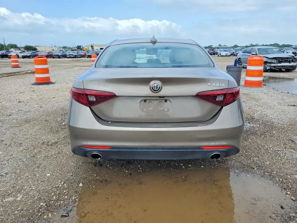 2019 ALFA ROMEO GIULIA   