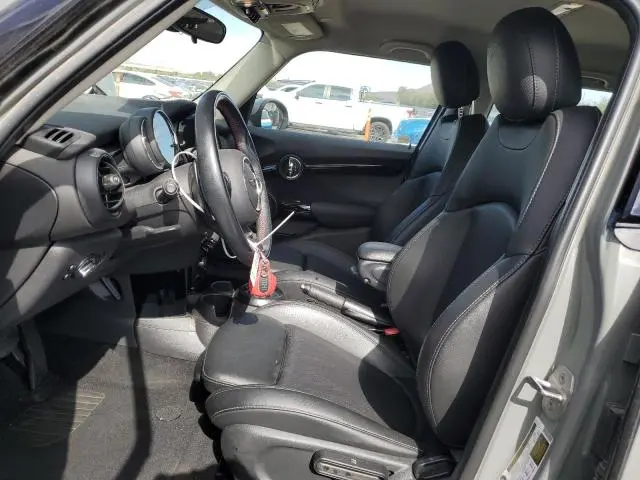 2019 MINI COOPER S