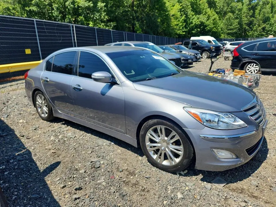 2014 HYUNDAI GENESIS 3.8L  