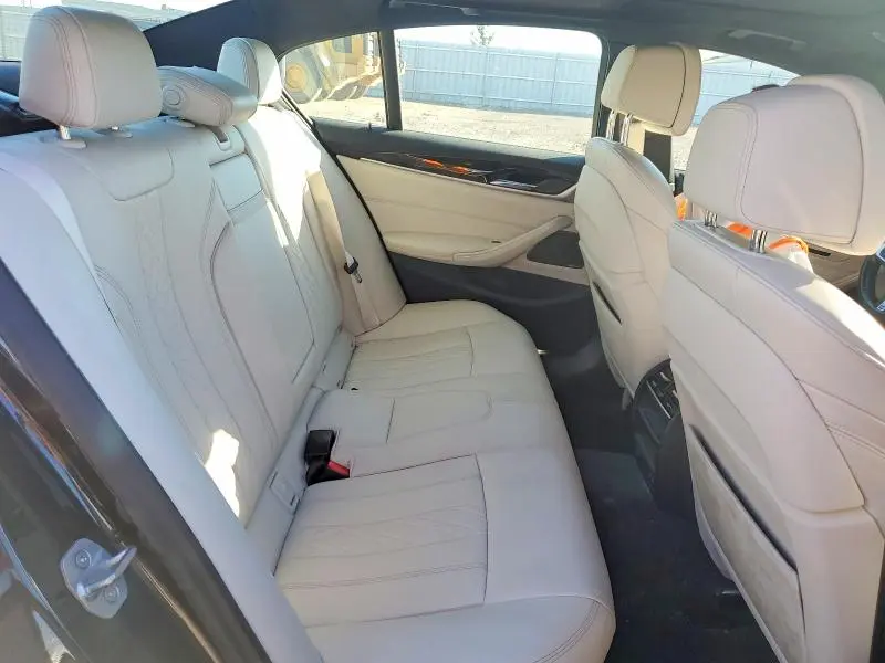 2020 BMW M550XI   