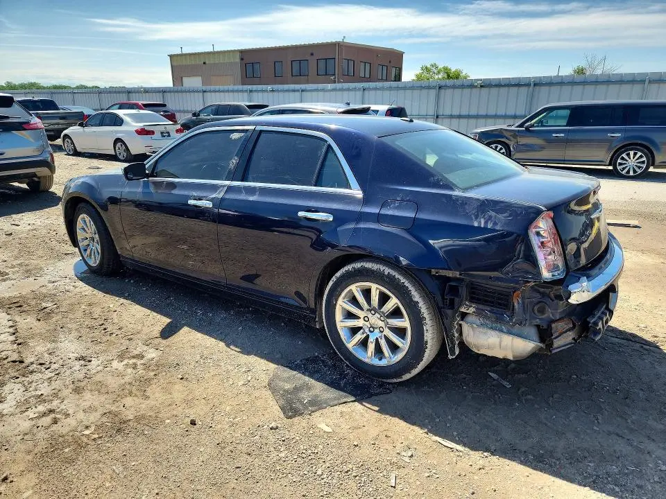 2012 CHRYSLER 300 LIMITED  