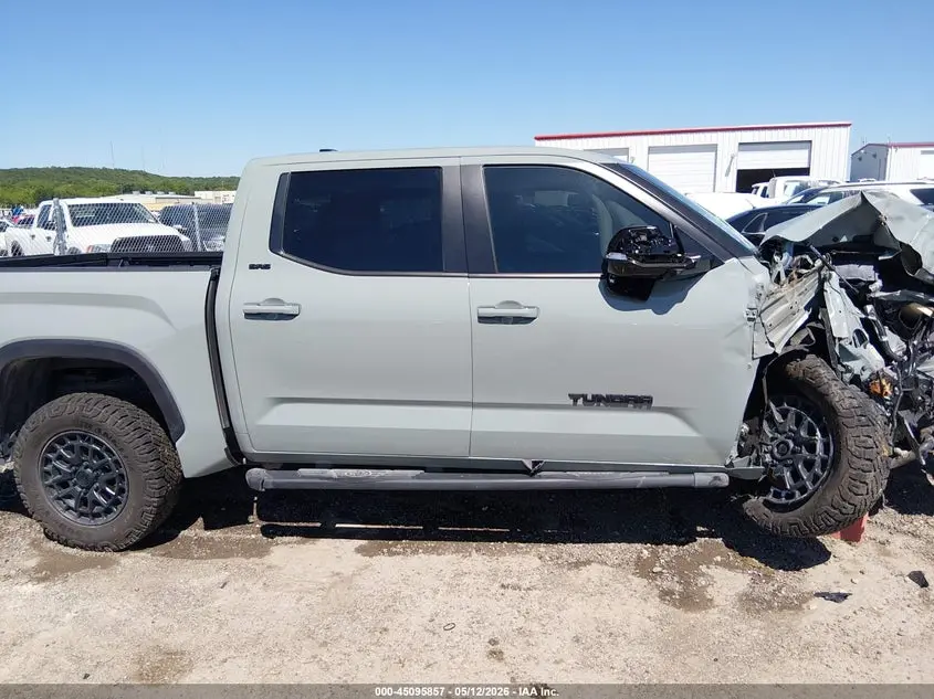 2026 TOYOTA TUNDRA SR5 CREWMAX 5.5' BED