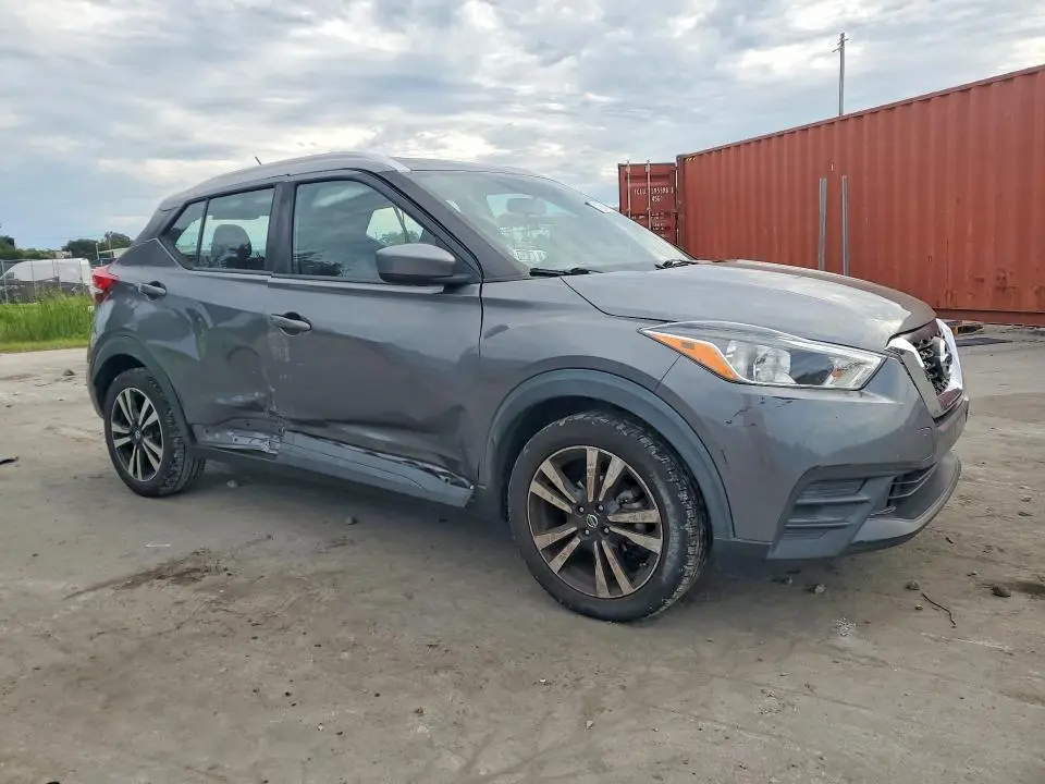 2019 NISSAN KICKS SV  