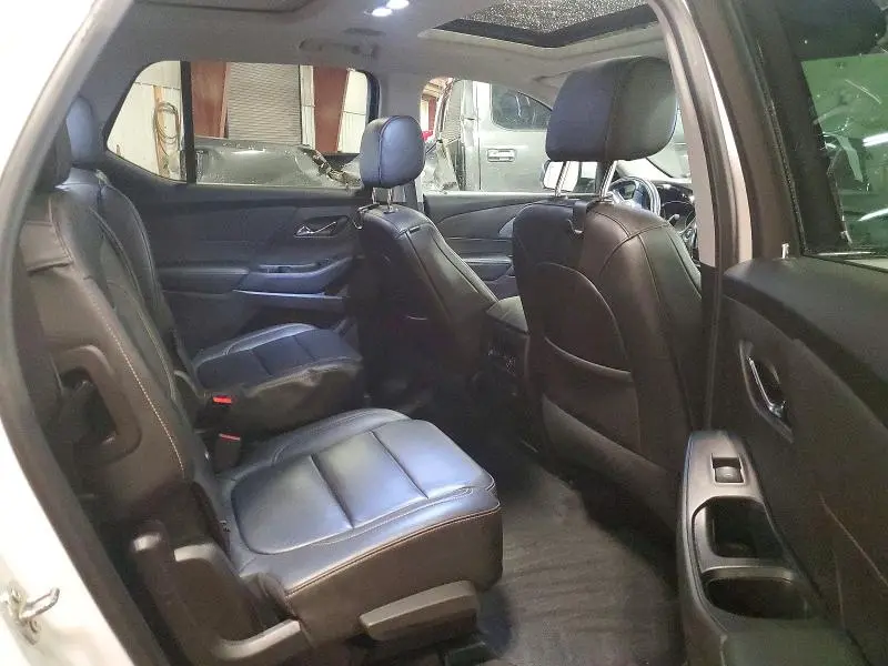 2021 CHEVROLET TRAVERSE RS  
