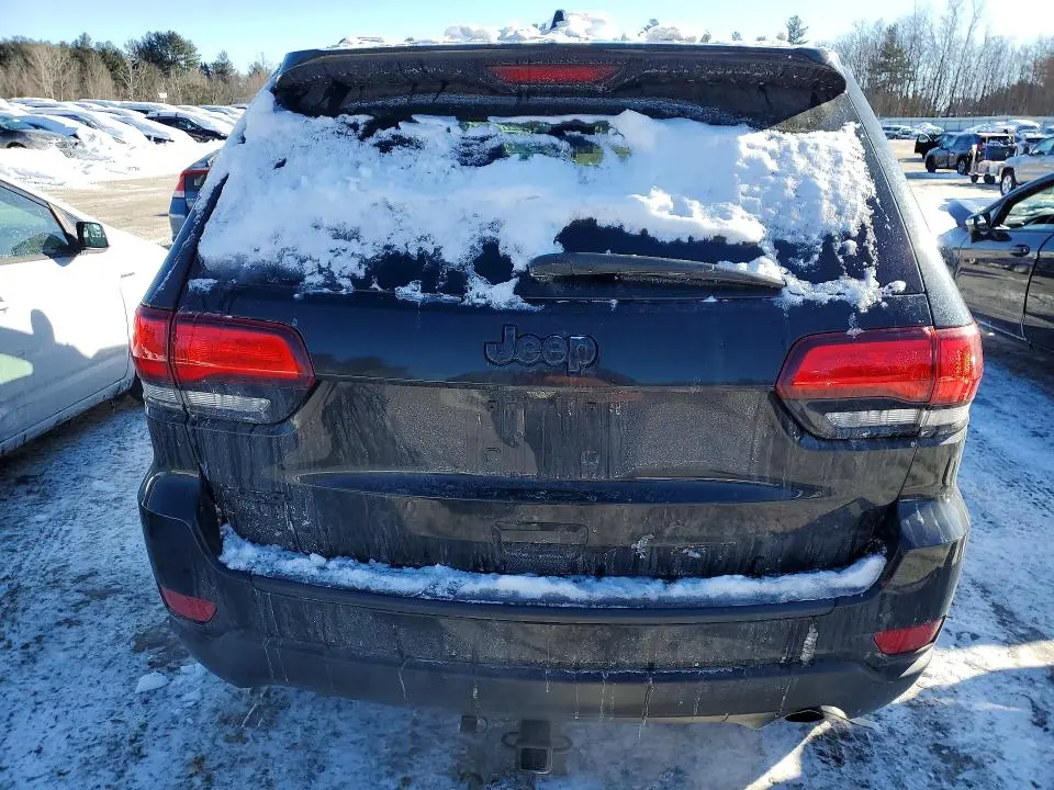2018 JEEP GRAND CHEROKEE LAREDO  