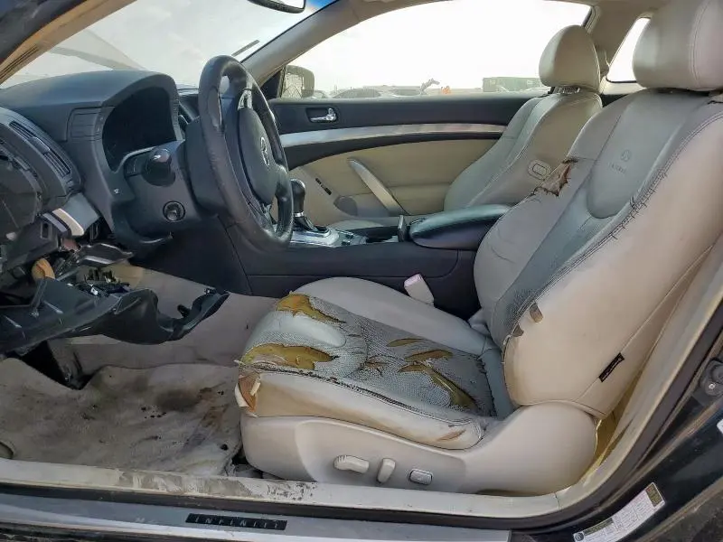 2013 INFINITI G37 JOURNEY  