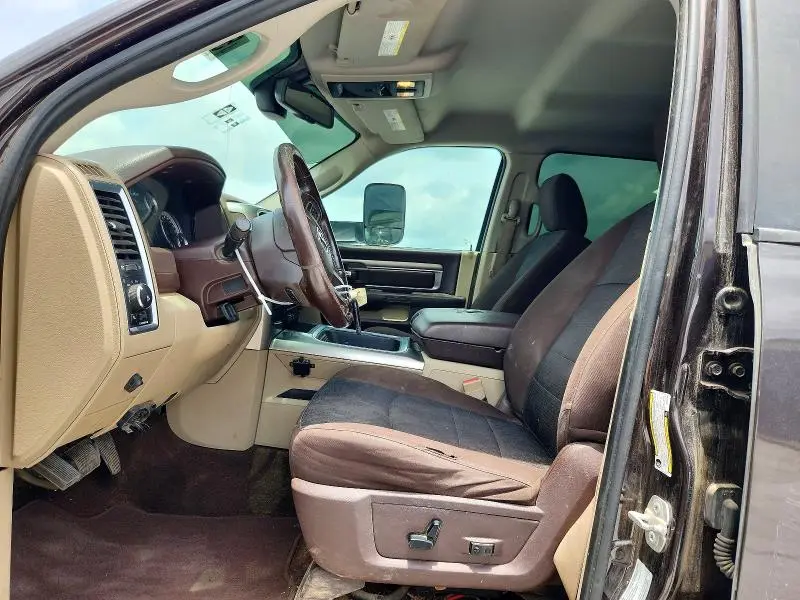 2016 RAM 2500 SLT  