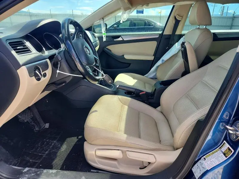 2018 VOLKSWAGEN JETTA SE  