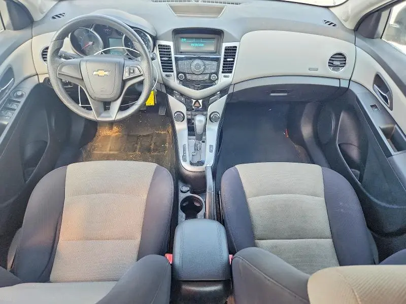 2012 CHEVROLET CRUZE LS  