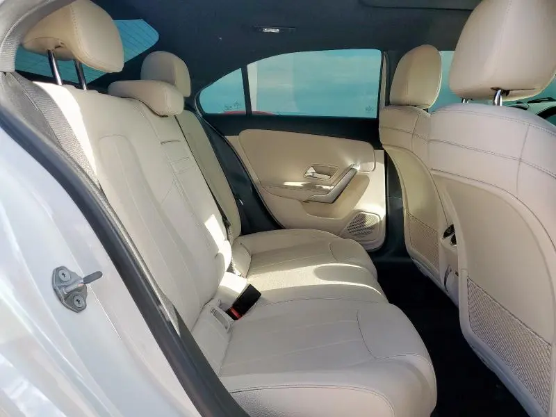 2019 MERCEDES-BENZ A 220  