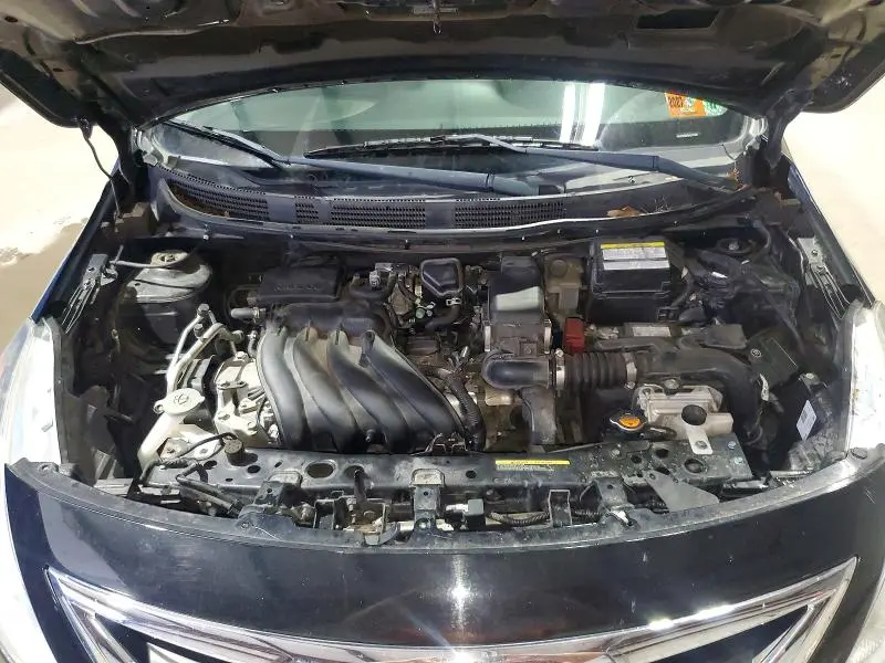 2018 NISSAN VERSA SV  