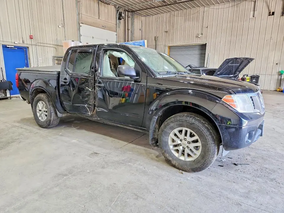 2018 NISSAN FRONTIER SV  