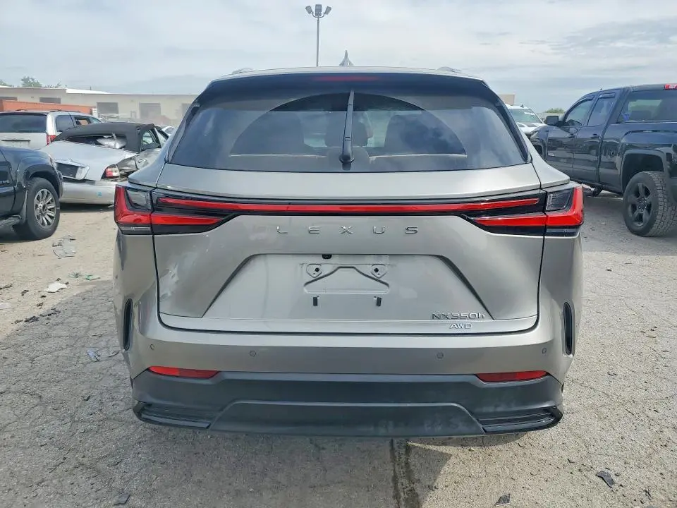 2024 LEXUS NX 350H PREMIUM  