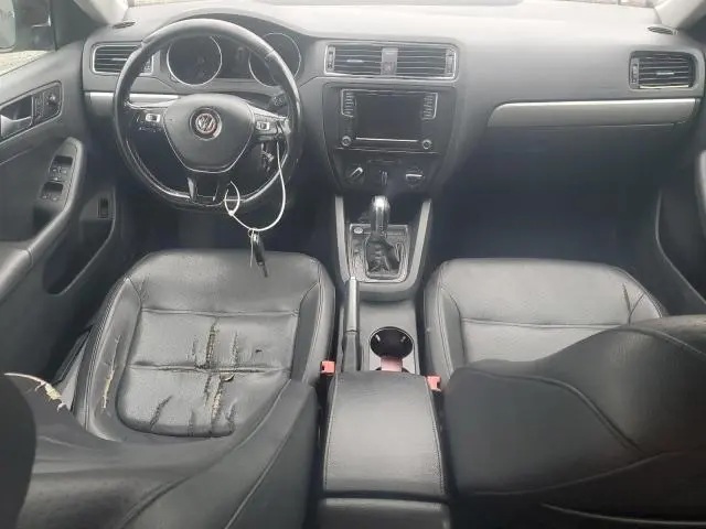 2017 VOLKSWAGEN JETTA SE  