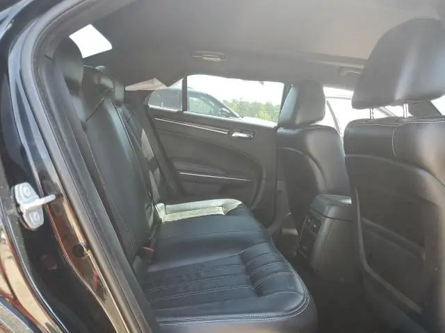 2019 CHRYSLER 300 S  